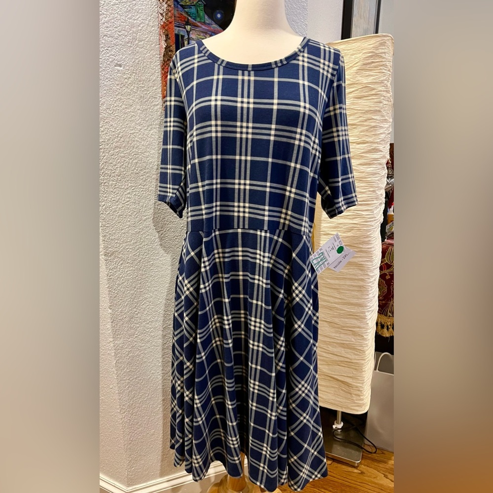 Lularoe Nicole Dress